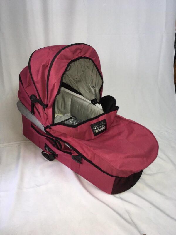 Quinny Freestyle Inklapbare Reiswieg - Pink - Opvouwbare Kinderwagenbak freestyle - quinny - kinderwagen - bak - babywagen - drager