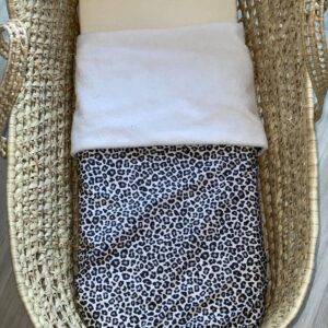 Wandelwagen deken - kinderwagen deken - welness fleece met panterprint - babydeken